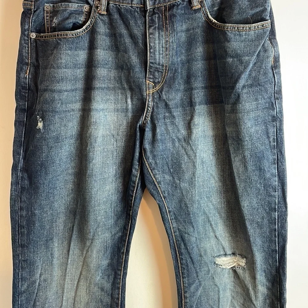 Gap Men’s Medium Wash Straight Fit Jeans 36W 30L
